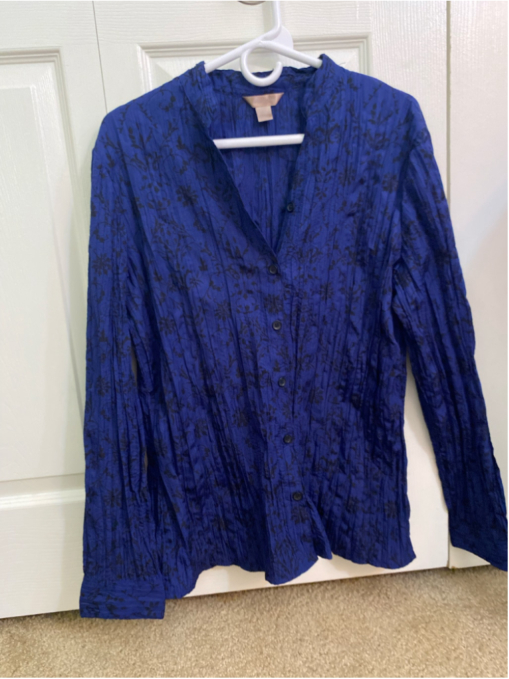 Women's White Stag Button Down Shirt Large Blue Black Floral